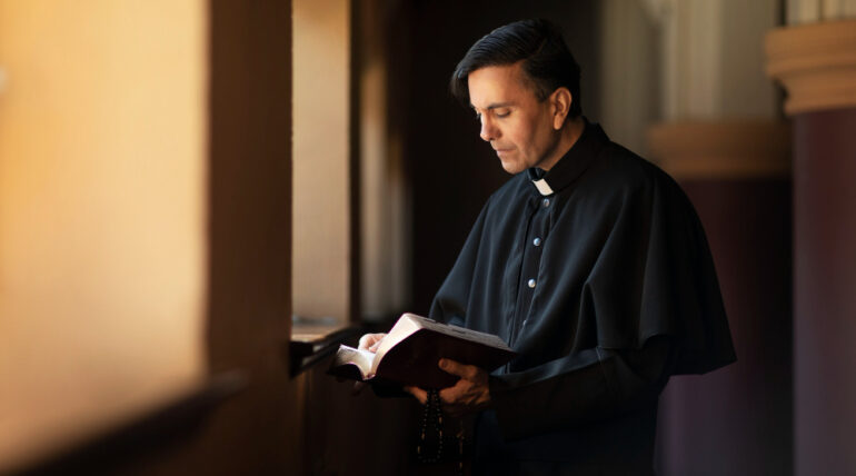 Expert Insights: Navigating the Minister of Religion Visa